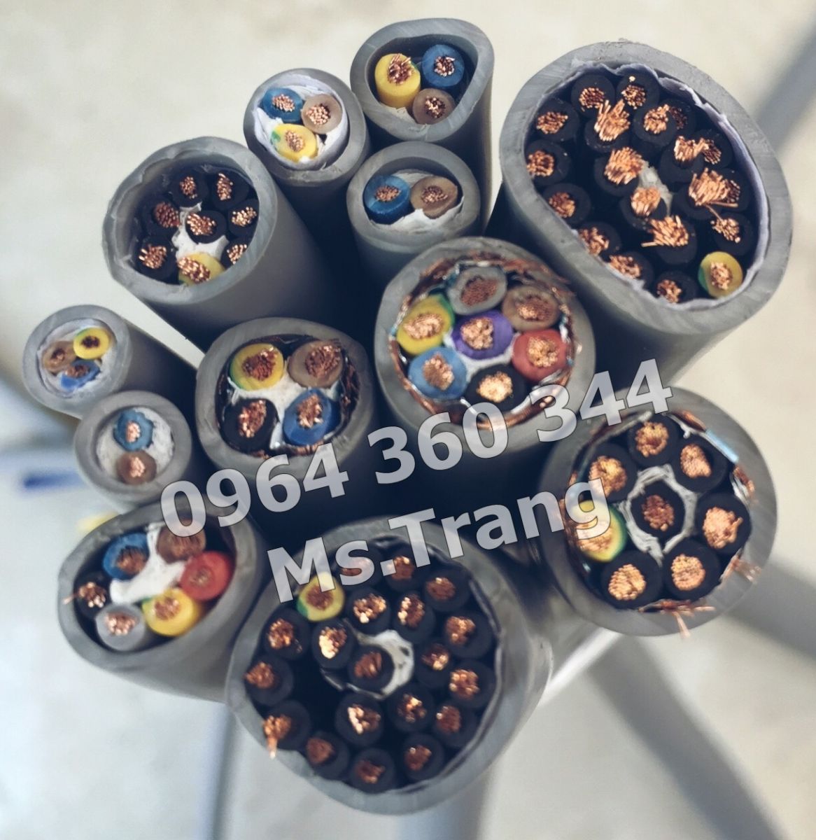 Dây cáp điện điều khiển có lưới chống nhiễu 4C x 1.5 QMM Altek Kabel của Đức